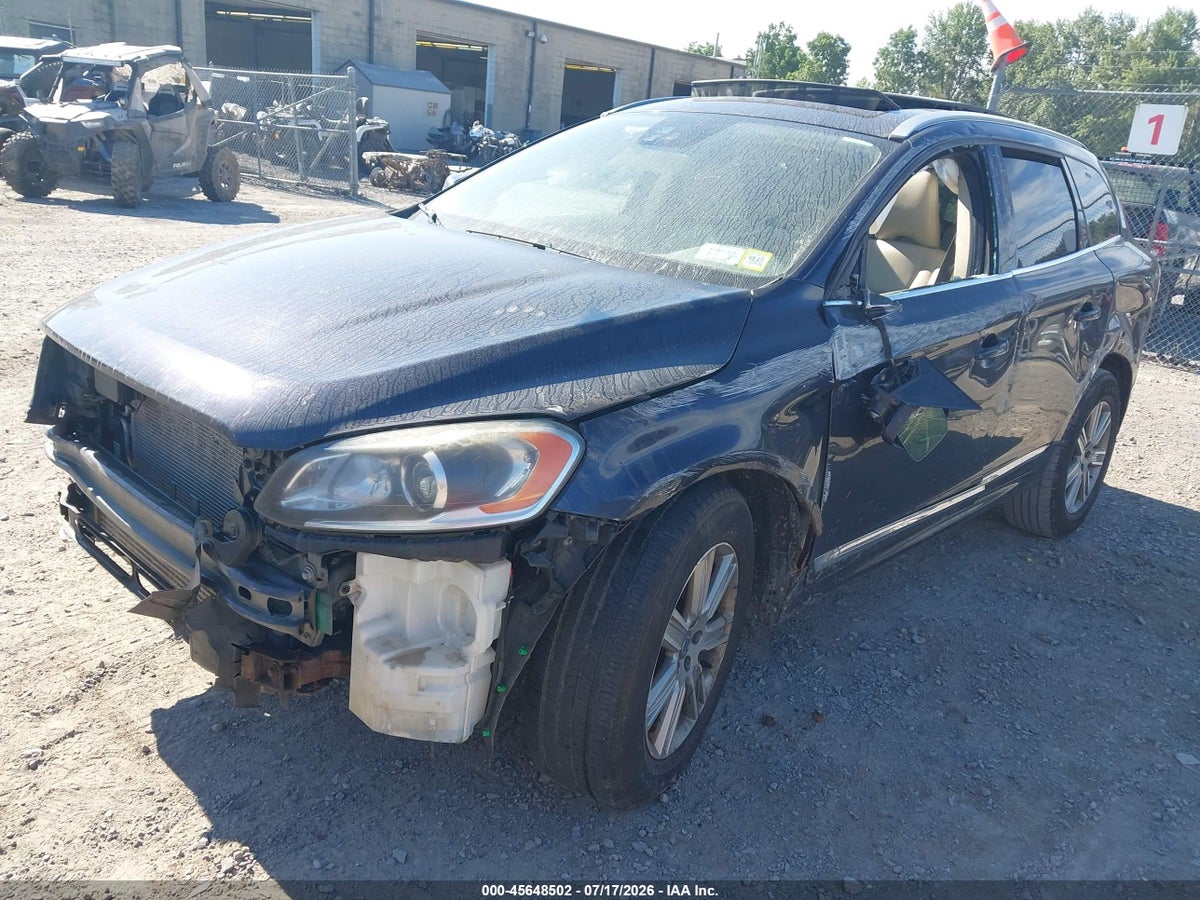 2016 VOLVO XC60 T6 PLATINUM — снимка 2