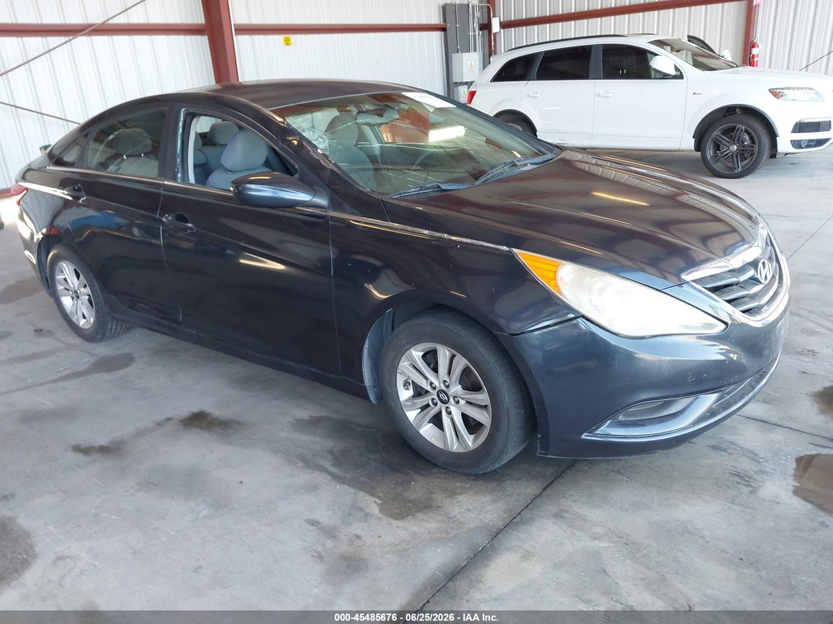 2013 HYUNDAI SONATA GLS