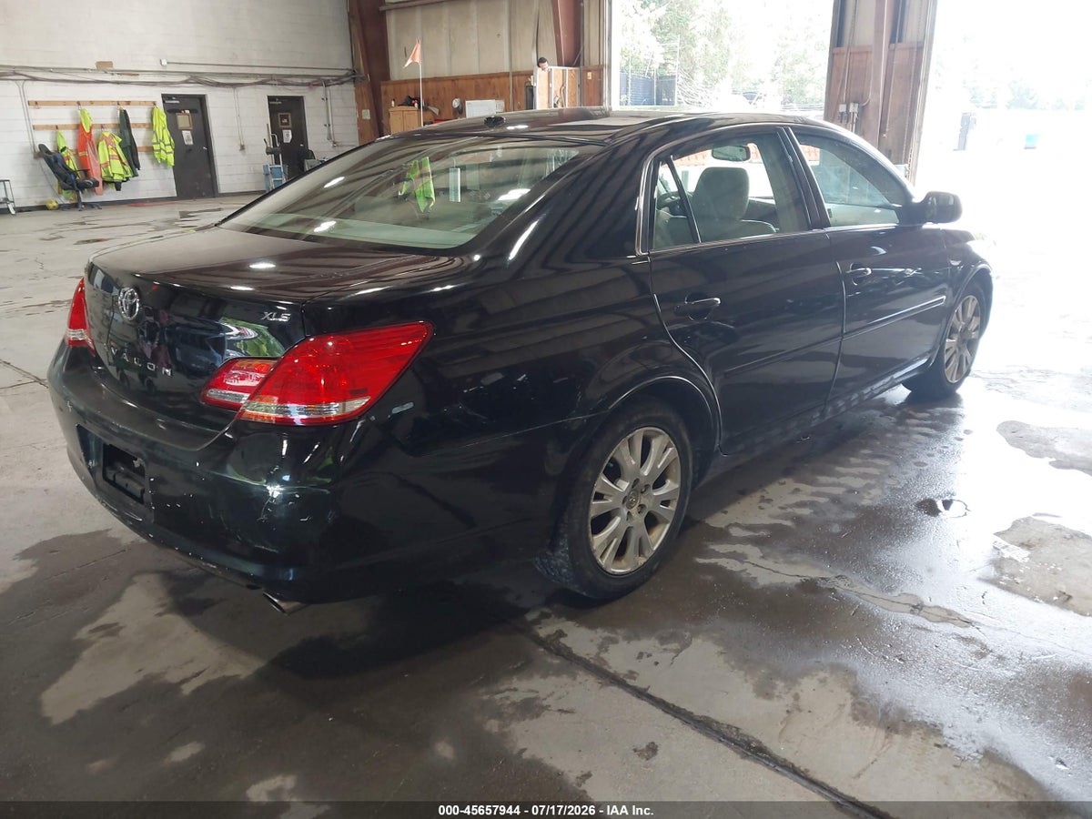 2010 TOYOTA AVALON LIMITED/XL/XLS — снимка 4