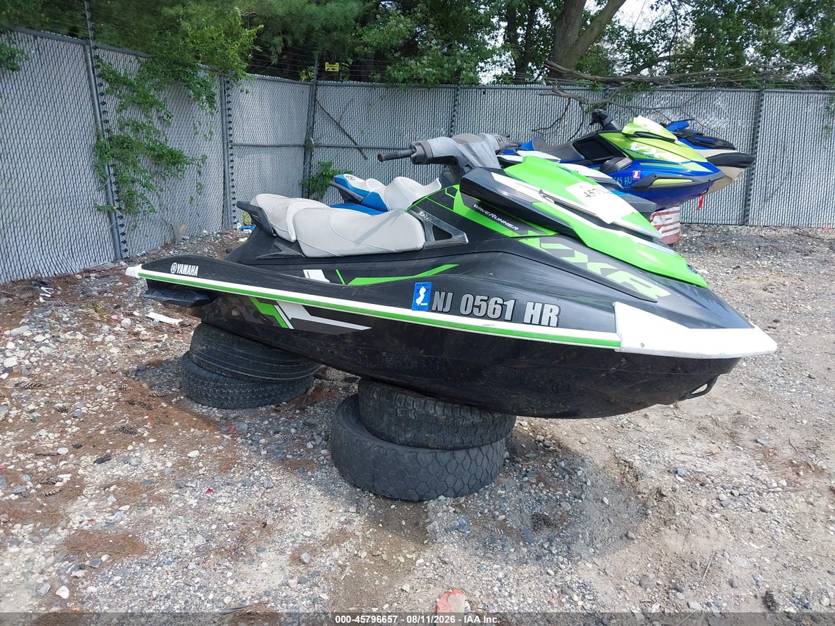 2017 YAMAHA PERSONAL WATERCRAFT
