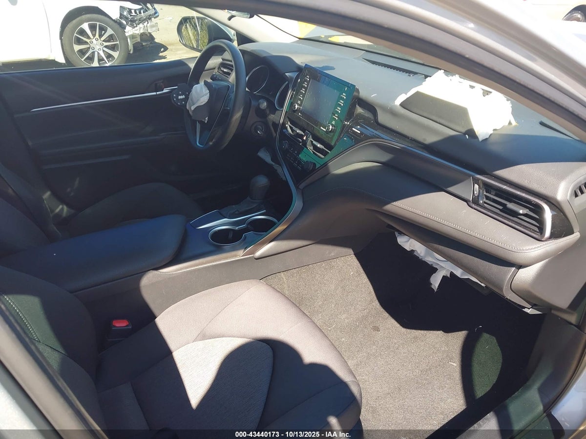 2021 TOYOTA CAMRY LE — снимка 5