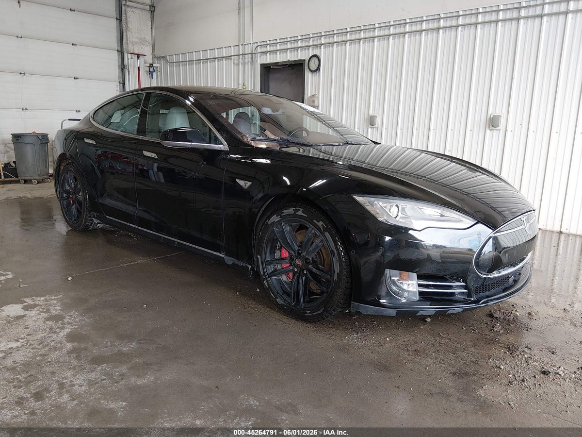 2014 TESLA MODEL S P85D