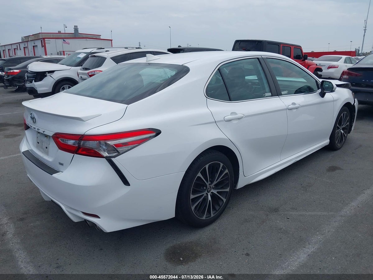 2019 TOYOTA CAMRY SE — снимка 4