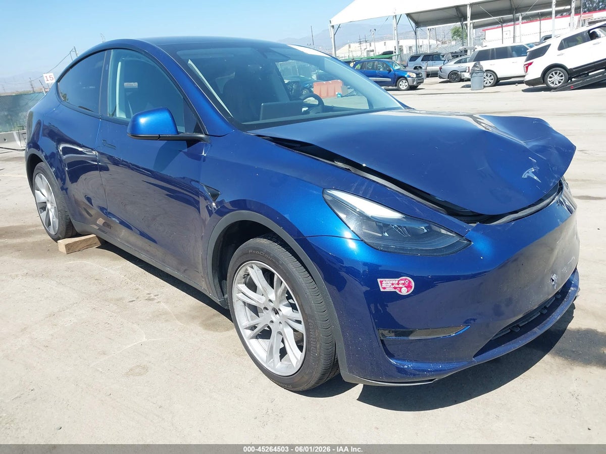 2024 TESLA MODEL Y LONG RANGE SINGLE MOTOR REAR-WHEEL DRIVE/RWD