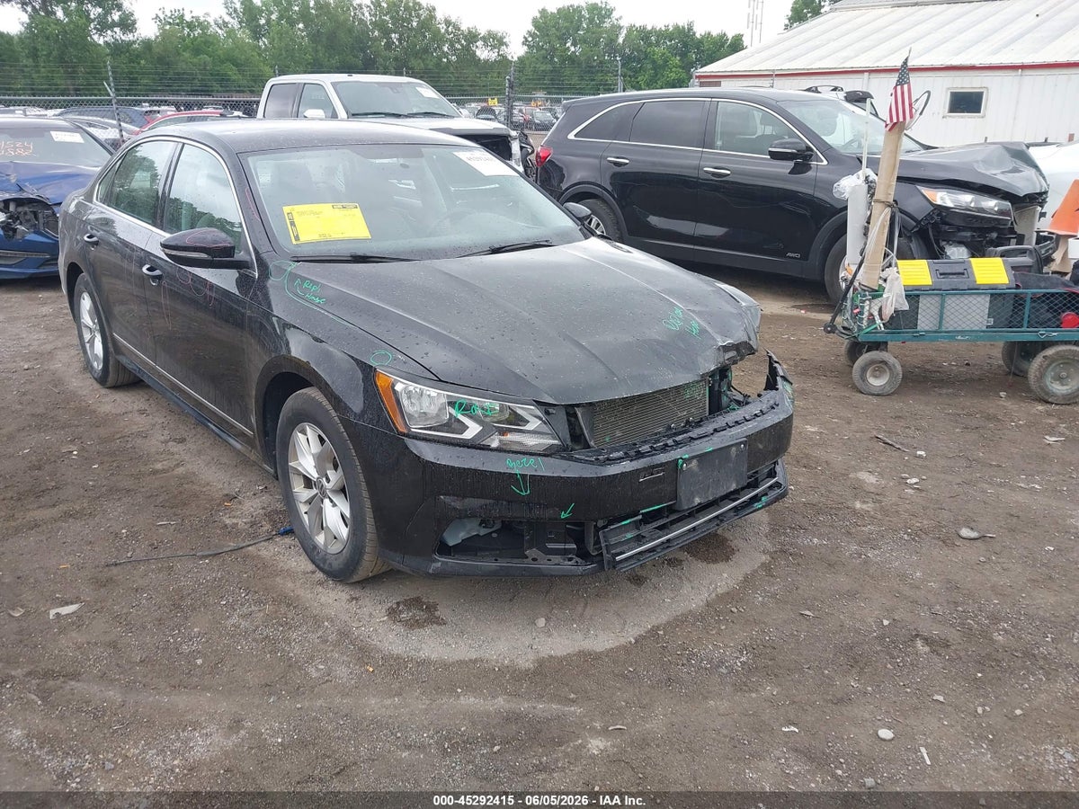 2017 VOLKSWAGEN PASSAT 1.8T S