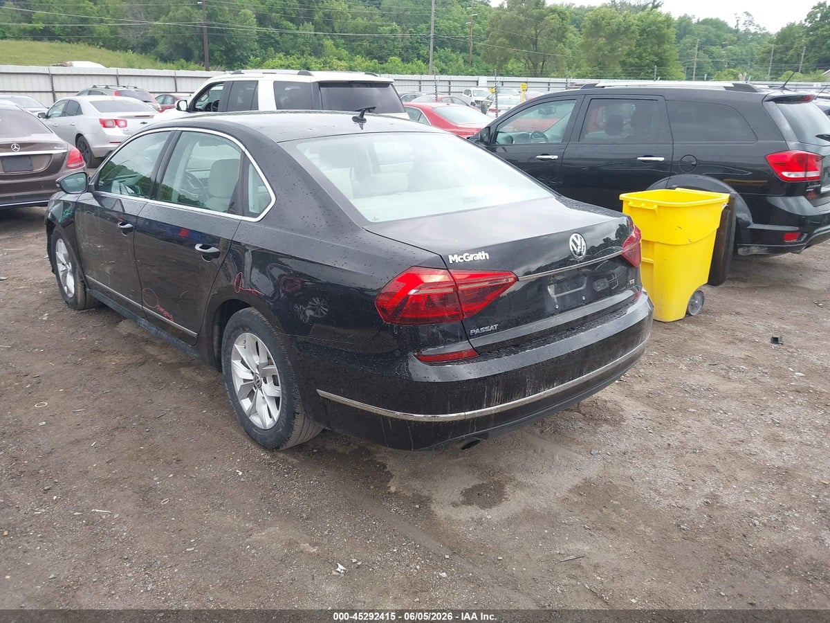2017 VOLKSWAGEN PASSAT 1.8T S — снимка 3