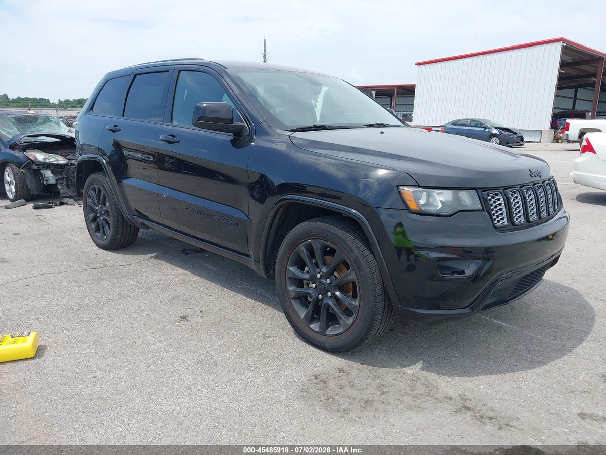 2017 JEEP GRAND CHEROKEE ALTITUDE 4X4