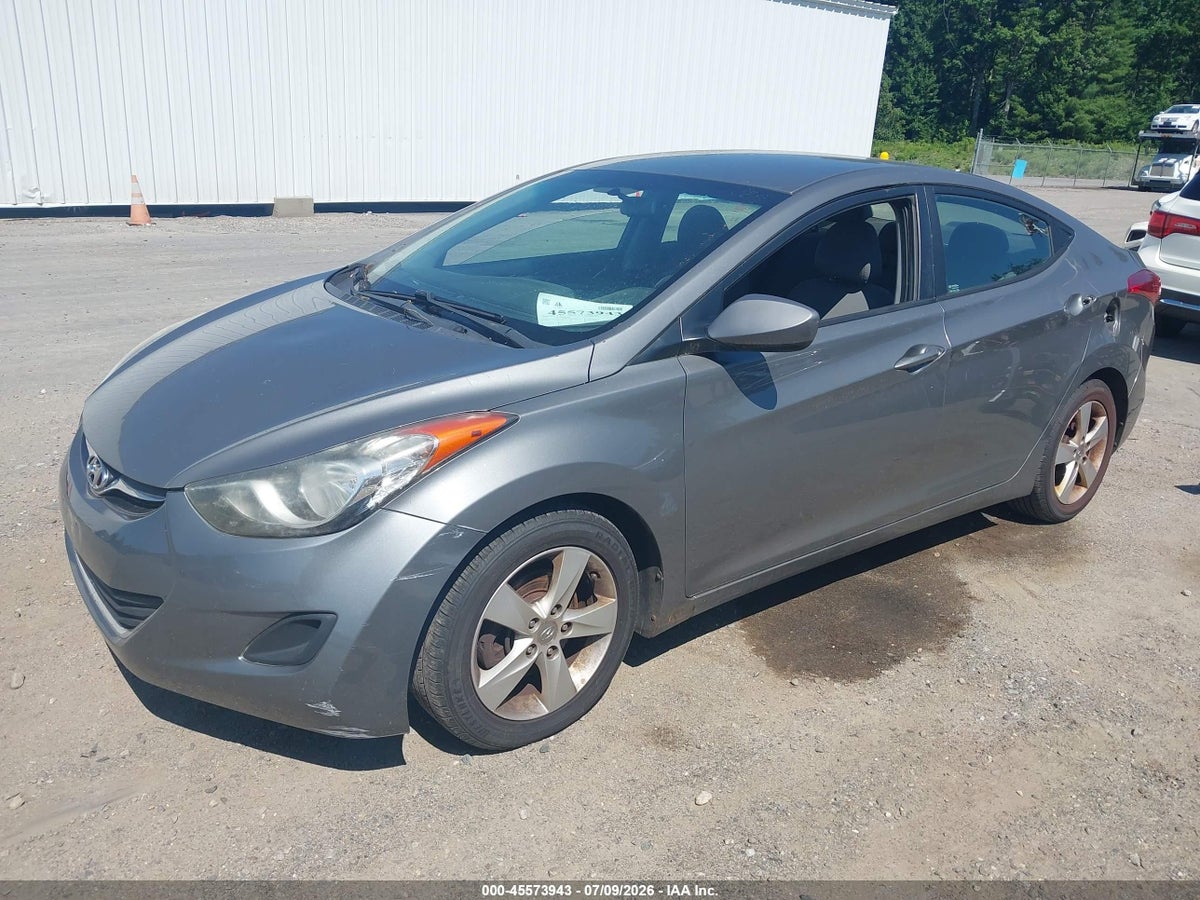 2013 HYUNDAI ELANTRA GLS — снимка 2