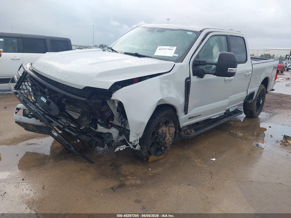 2026 FORD F-250 LARIAT — снимка 2
