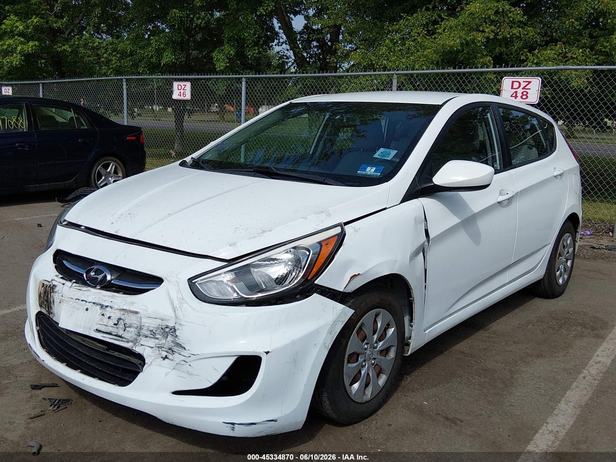 2016 HYUNDAI ACCENT SE — снимка 2
