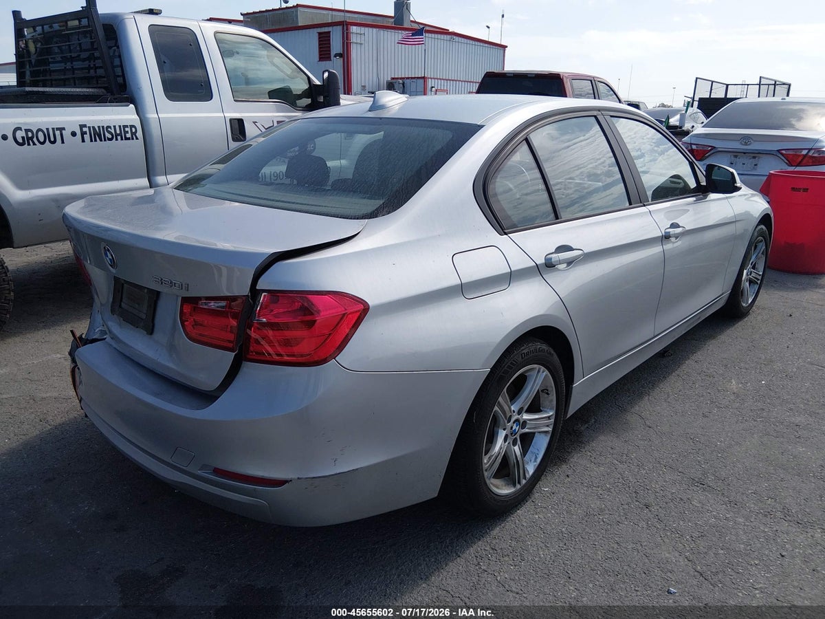 2015 BMW 320I — снимка 4