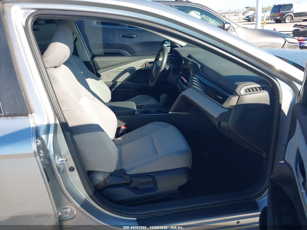 2026 TOYOTA CAMRY LE — photo 5