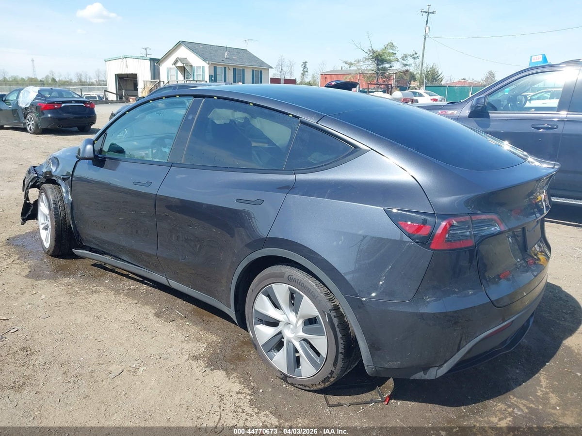 2024 TESLA MODEL Y LONG RANGE DUAL MOTOR ALL-WHEEL DRIVE — снимка 3