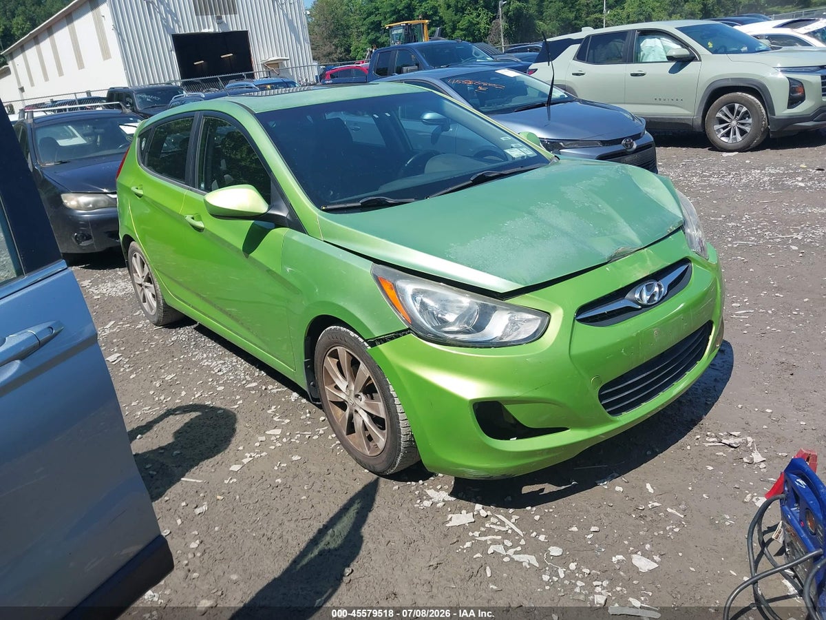 2012 HYUNDAI ACCENT SE