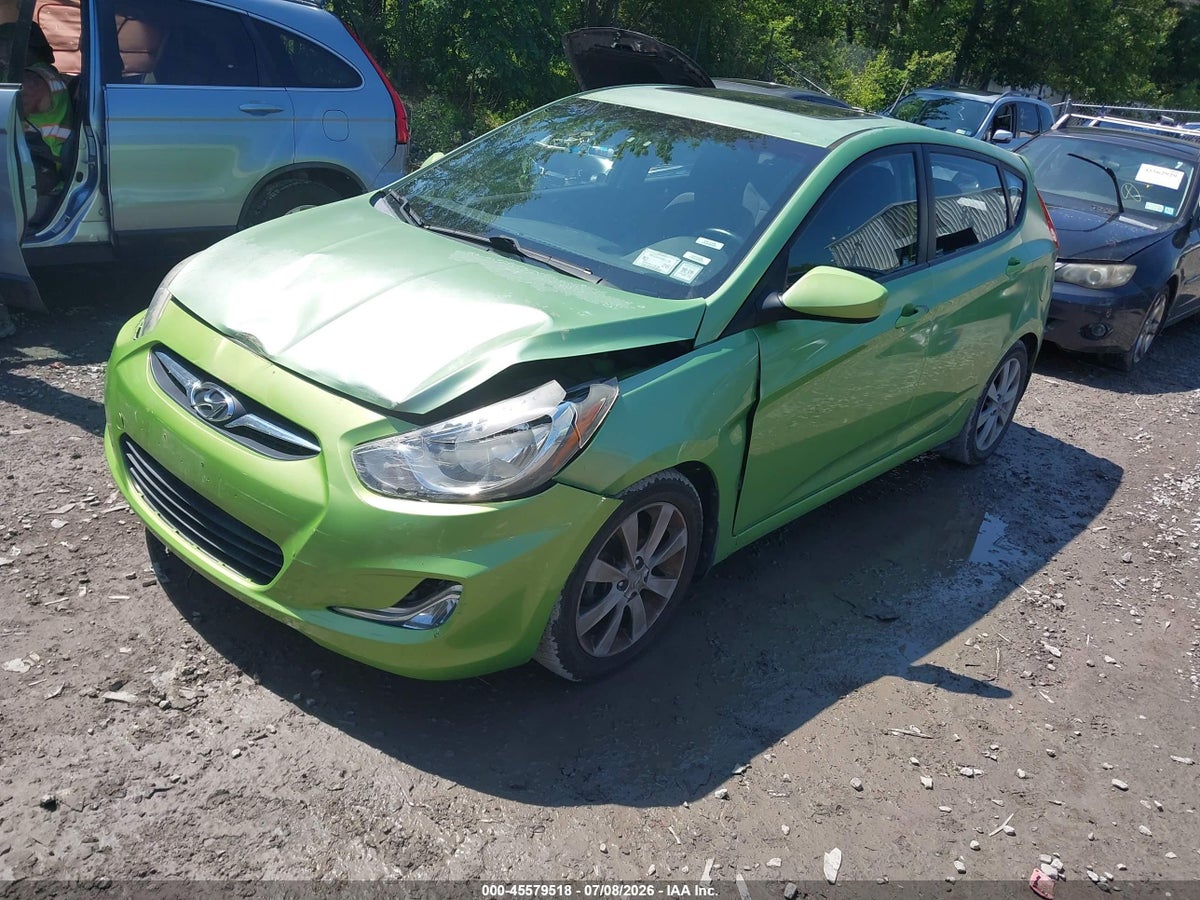 2012 HYUNDAI ACCENT SE — снимка 2