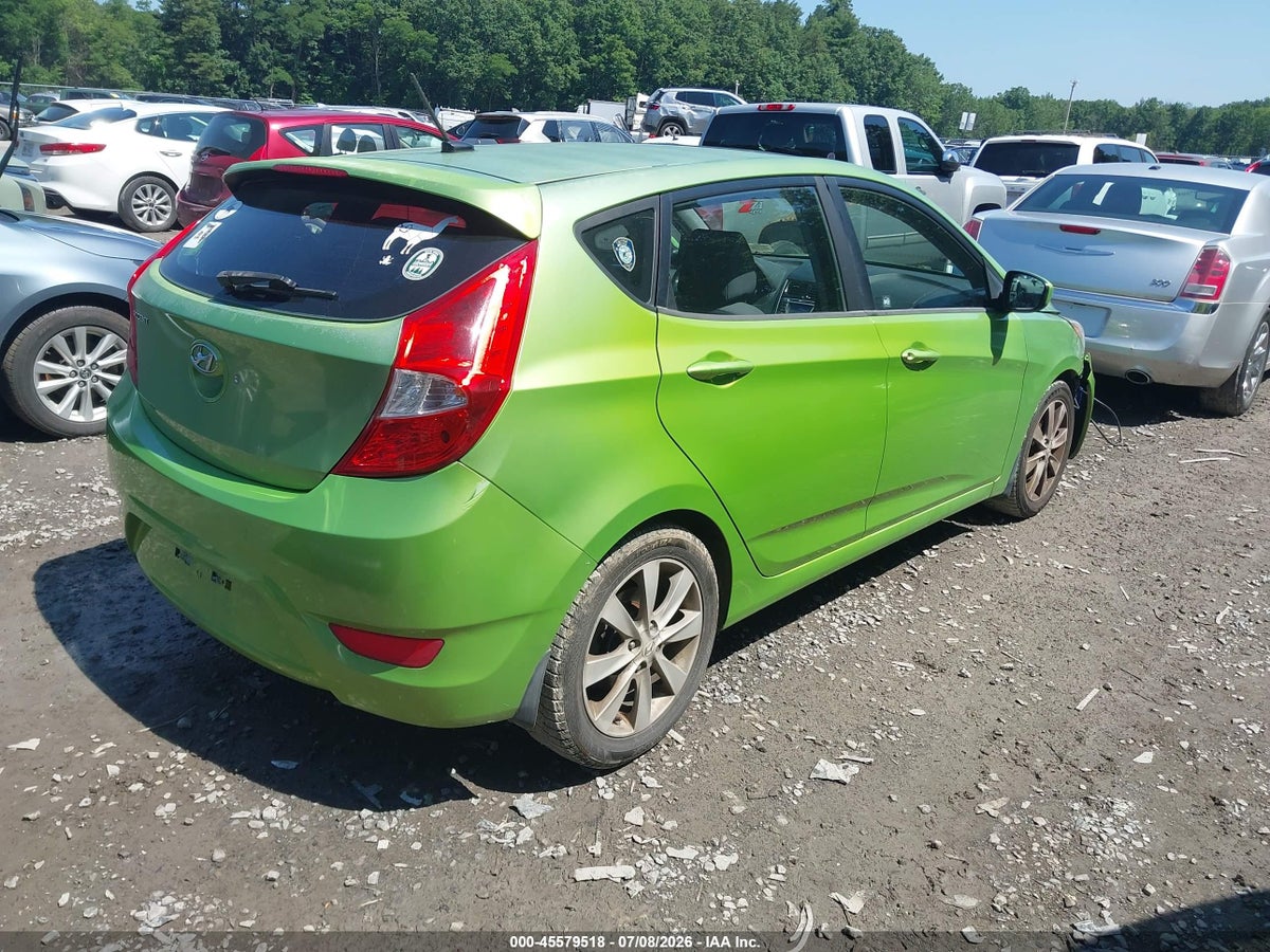 2012 HYUNDAI ACCENT SE — снимка 4