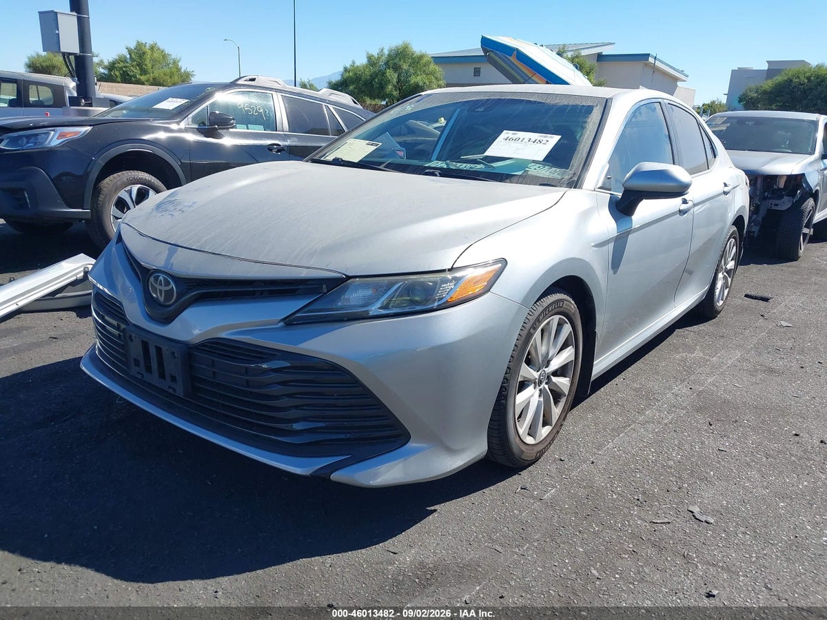 2020 TOYOTA CAMRY LE — снимка 2