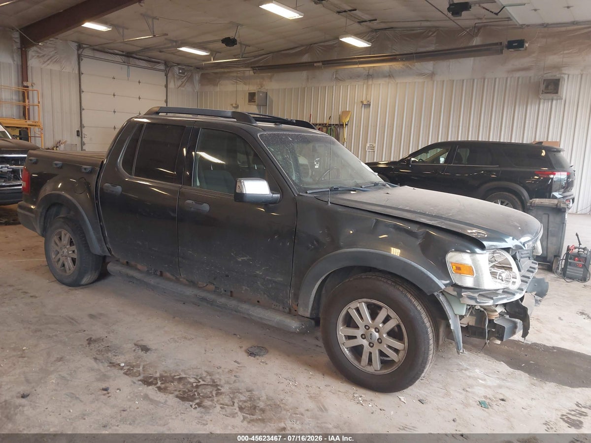 2010 FORD EXPLORER SPORT TRAC XLT