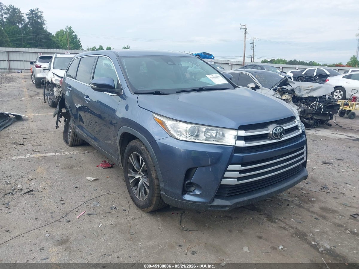 2019 TOYOTA HIGHLANDER LE