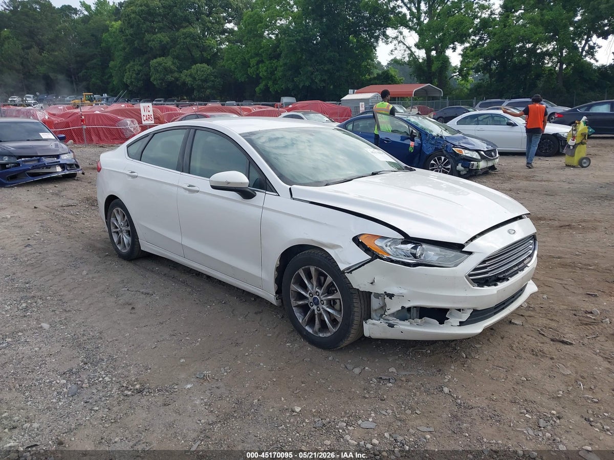 2017 FORD FUSION SE