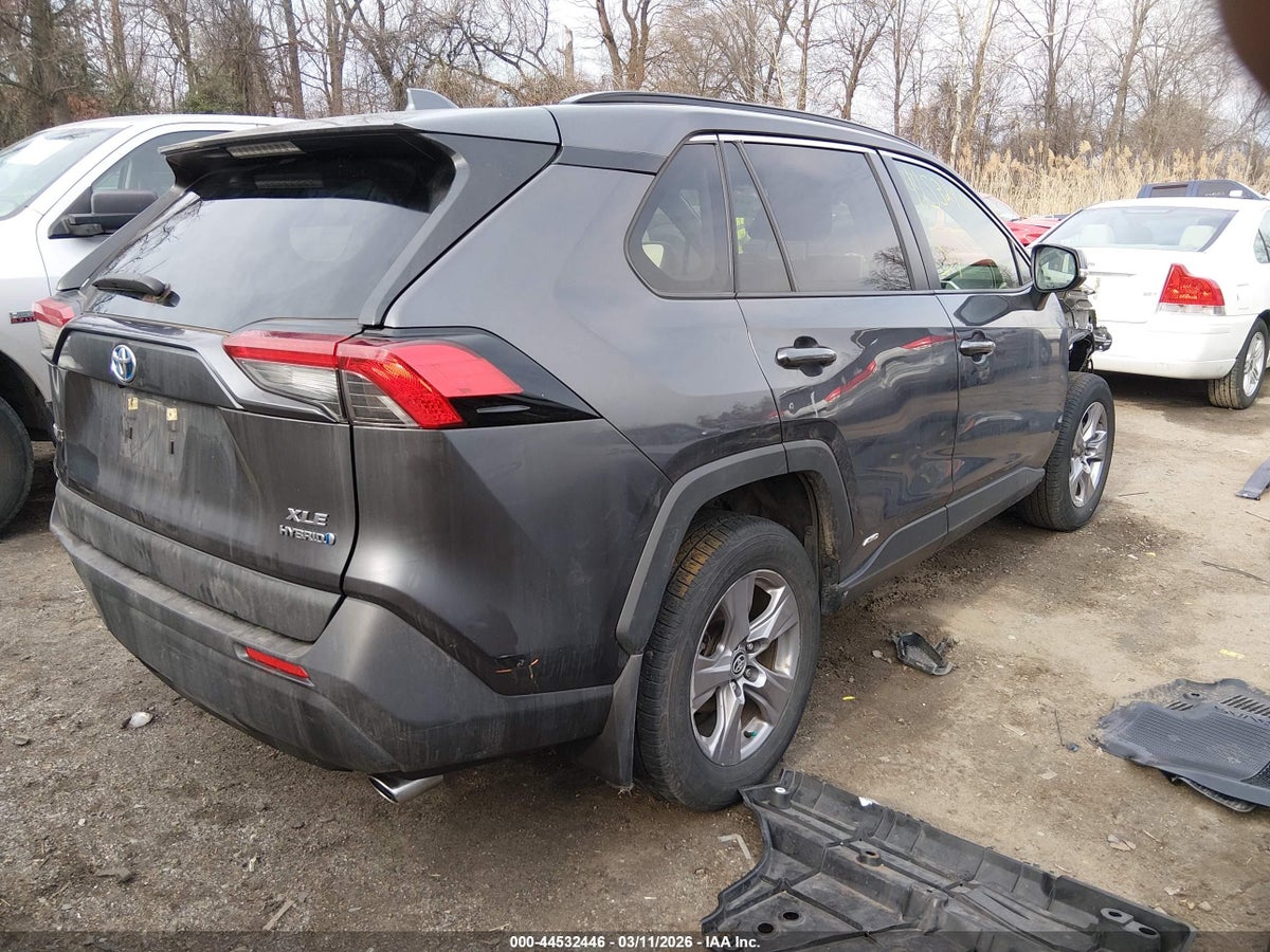 2024 TOYOTA RAV4 HYBRID XLE — снимка 4