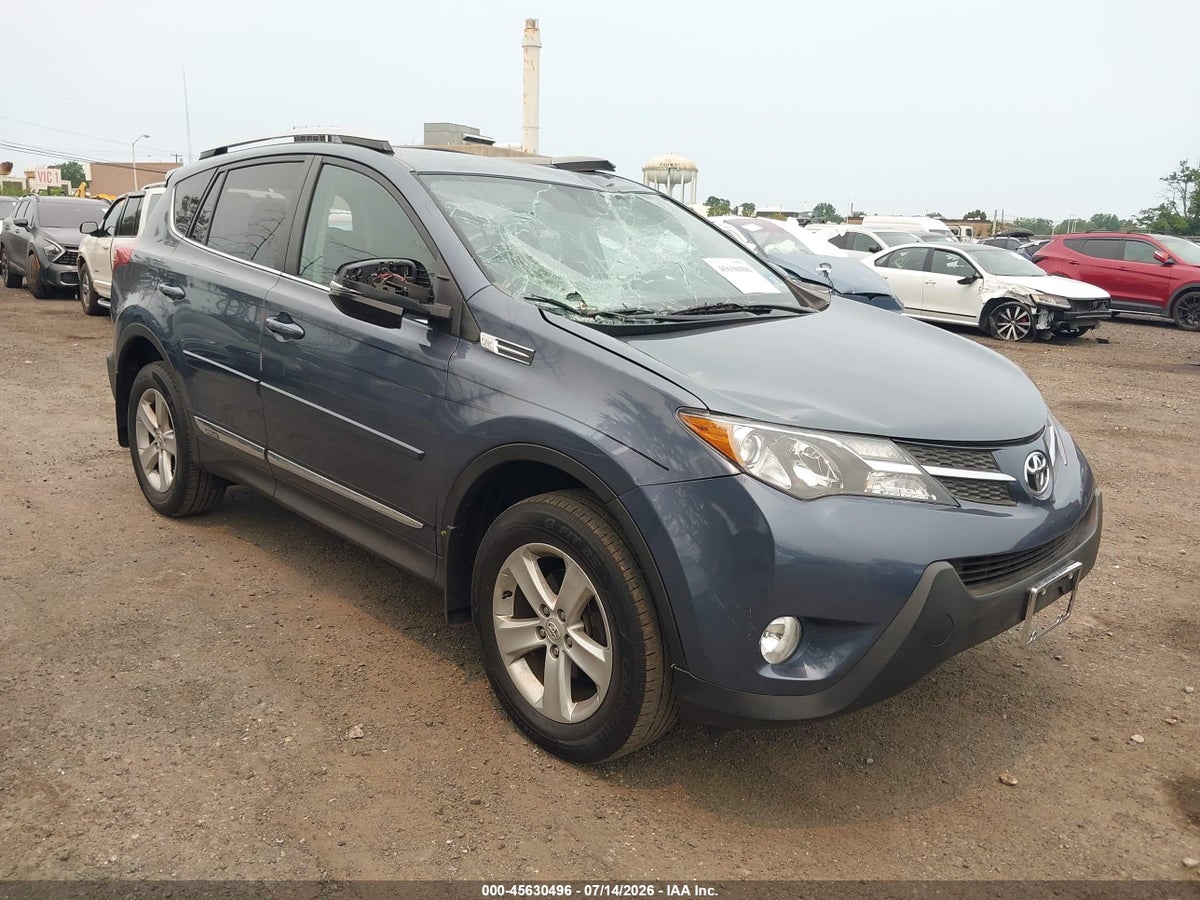 2014 TOYOTA RAV4 XLE