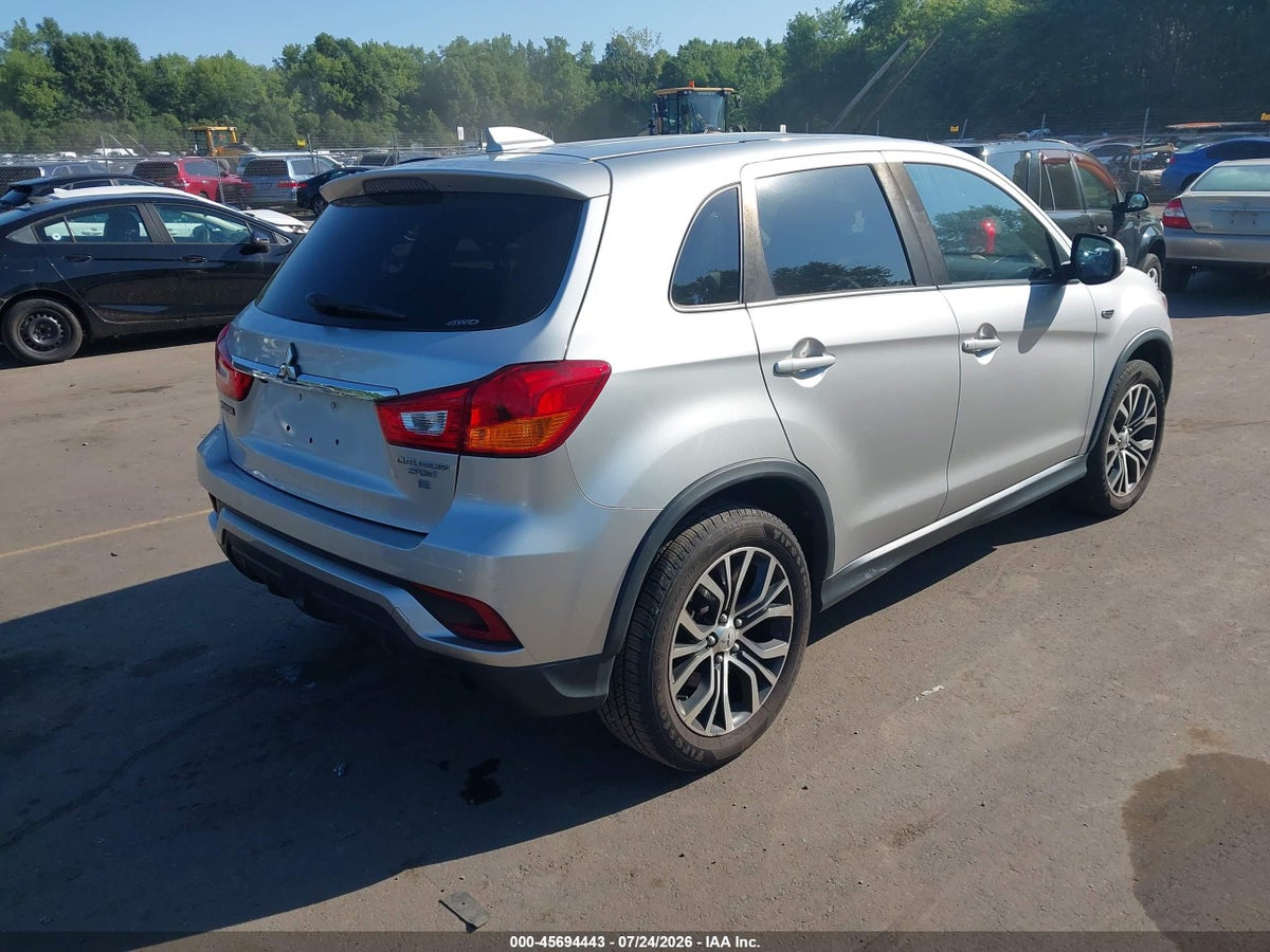 2018 MITSUBISHI OUTLANDER SPORT 2.4 SE — снимка 4