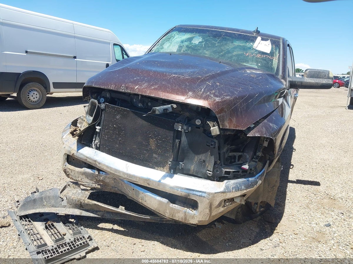 2014 RAM 3500 LARAMIE — снимка 2
