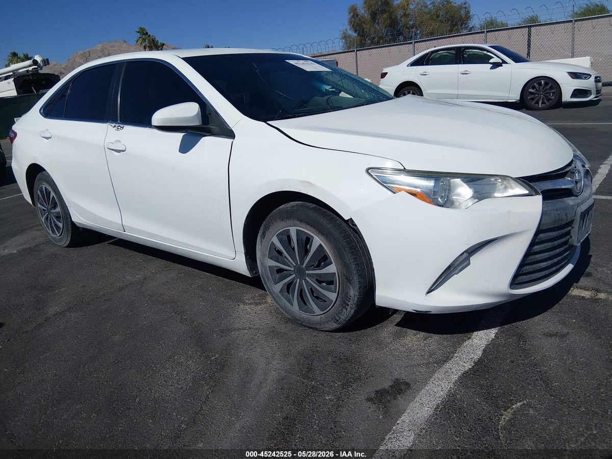 2016 TOYOTA CAMRY LE