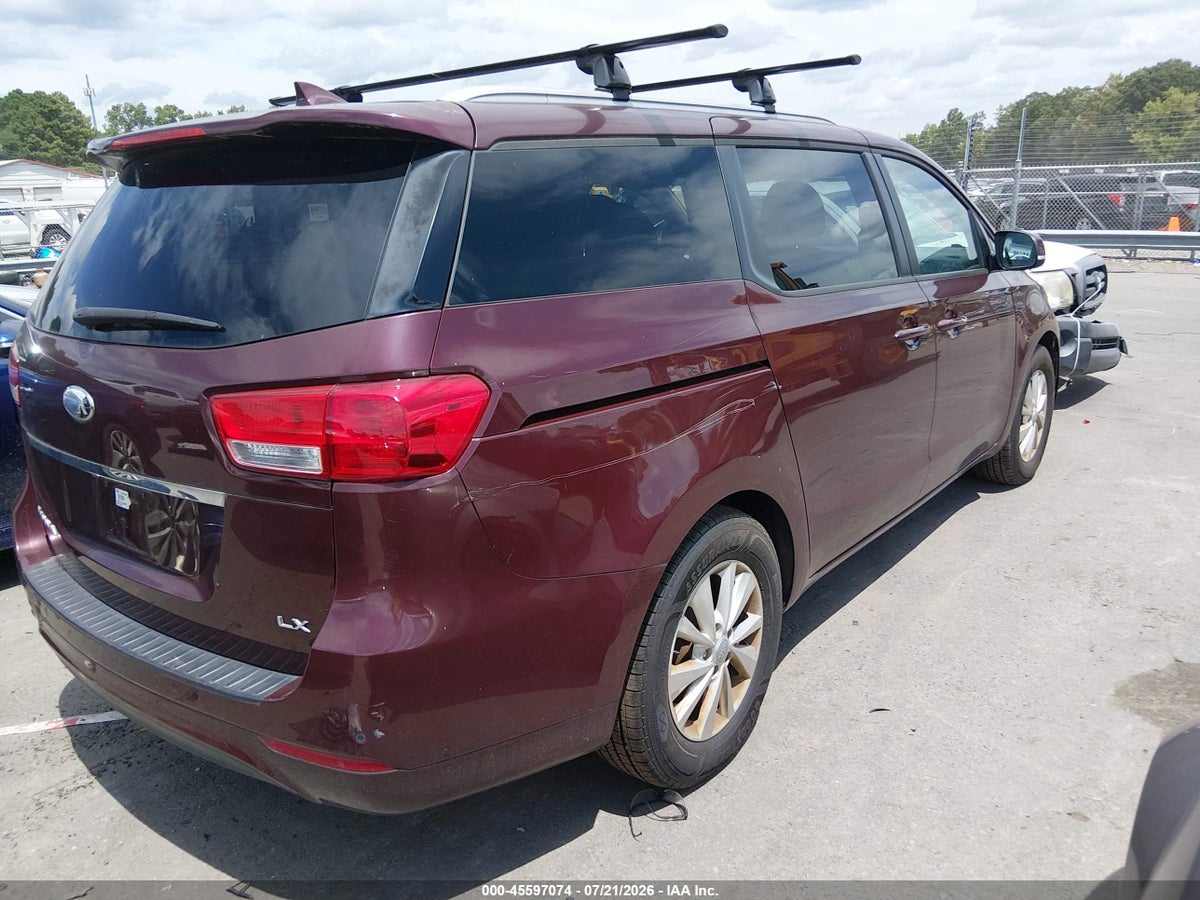 2017 KIA SEDONA LX — снимка 4