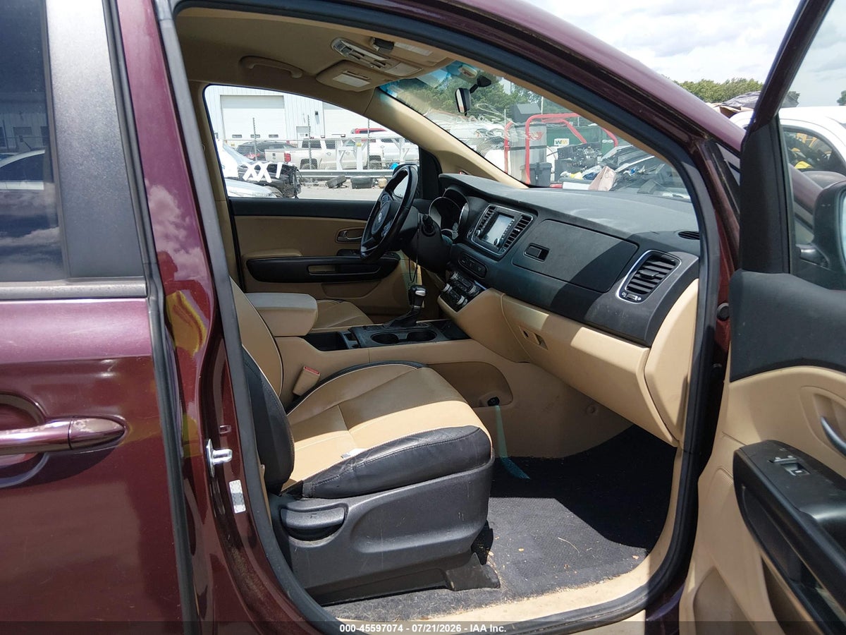 2017 KIA SEDONA LX — снимка 5