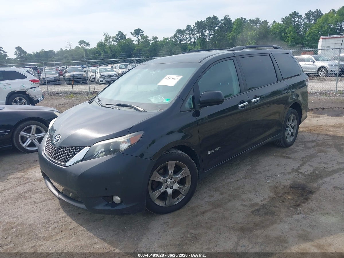 2014 TOYOTA SIENNA SPORT — снимка 2