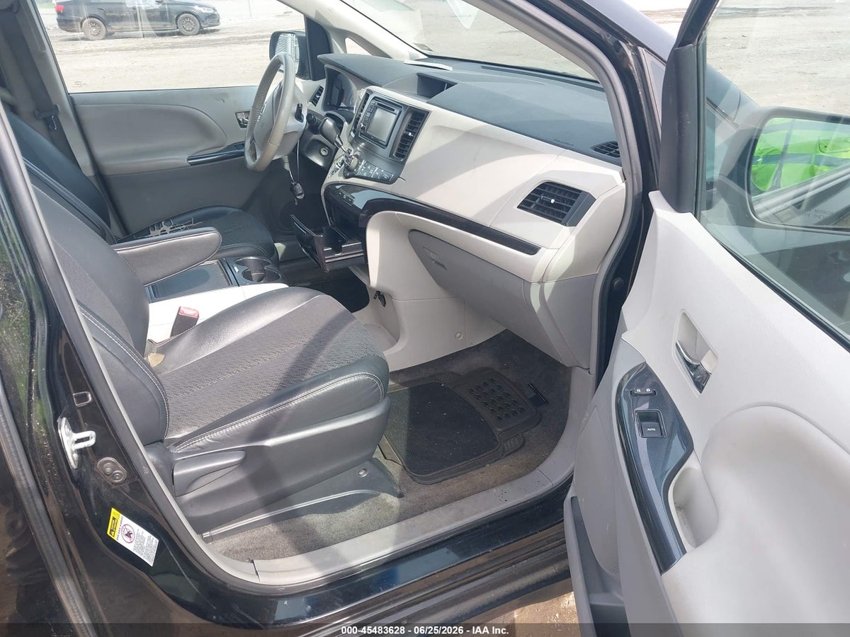 2014 TOYOTA SIENNA SPORT — снимка 5