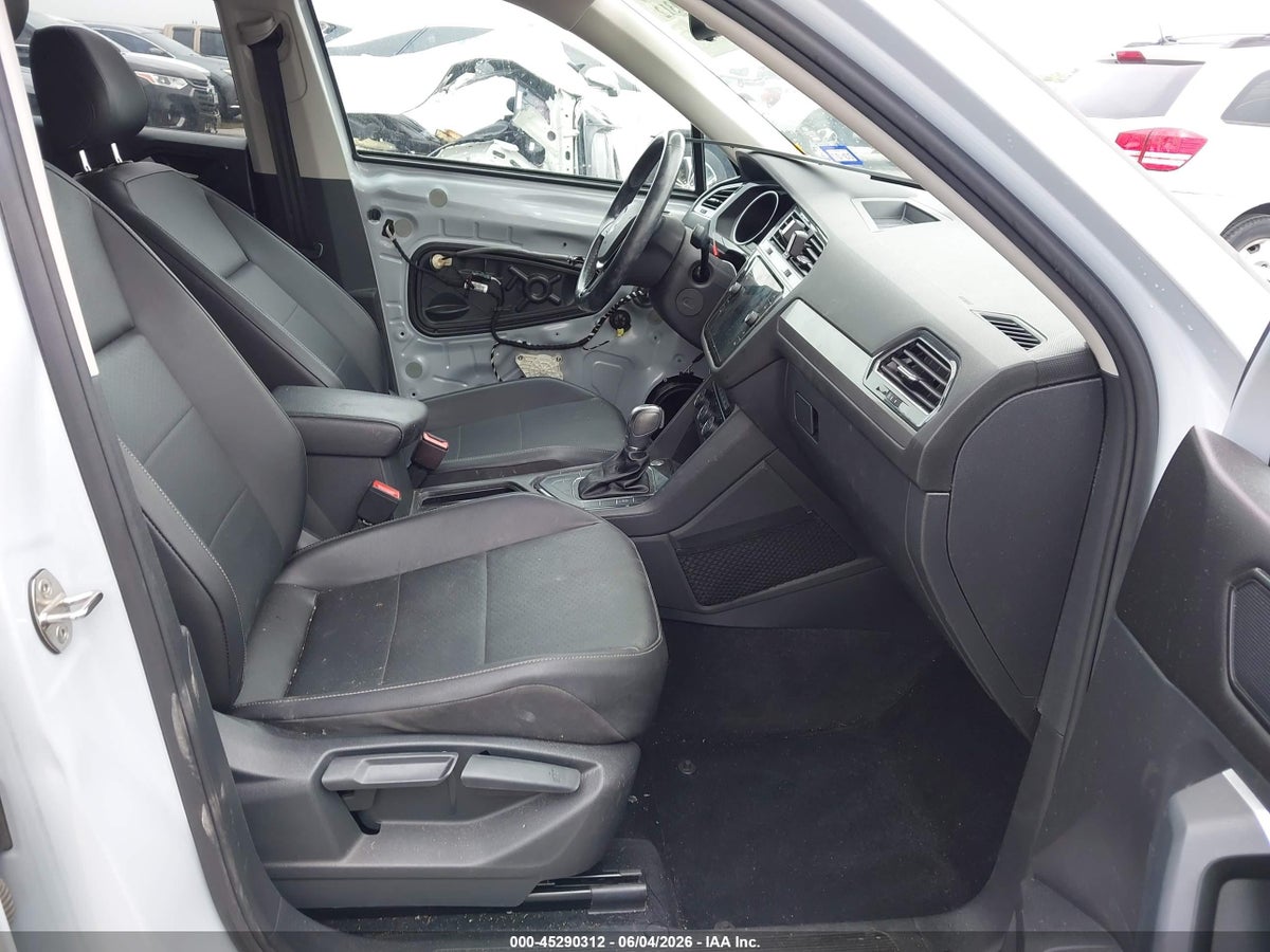 2018 VOLKSWAGEN TIGUAN 2.0T SE/2.0T SEL — снимка 5