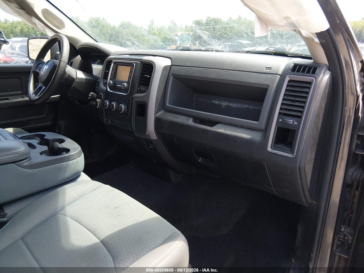 2019 RAM 1500 CLASSIC EXPRESS 4X4 6'4 BOX — снимка 5