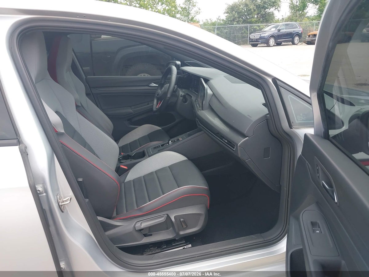 2022 VOLKSWAGEN GOLF GTI 2.0T SE — снимка 5