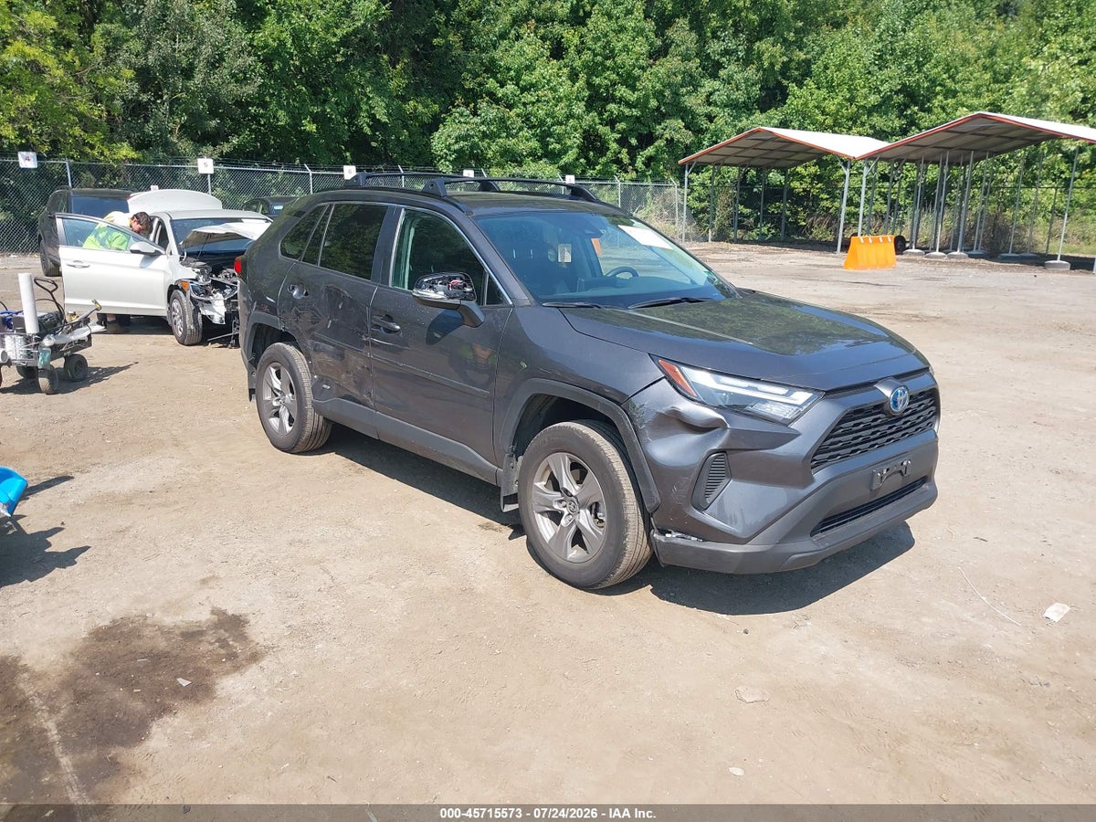 2024 TOYOTA RAV4 HYBRID XLE