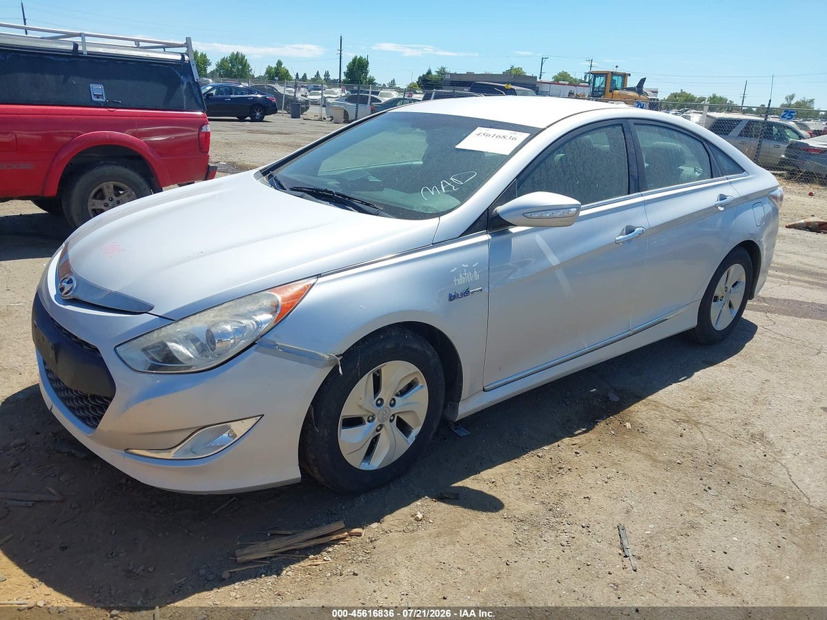 2014 HYUNDAI SONATA HYBRID — снимка 2