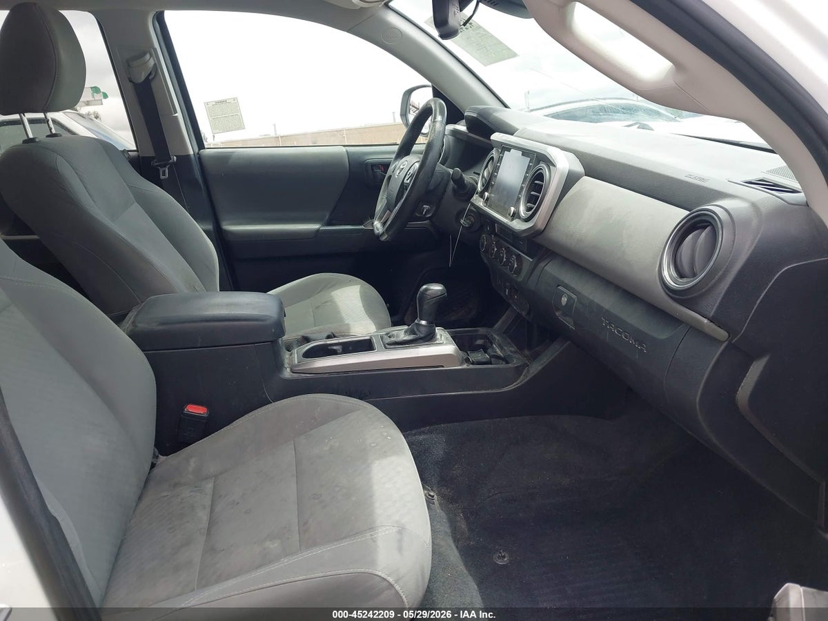 2021 TOYOTA TACOMA SR5 V6 — снимка 5