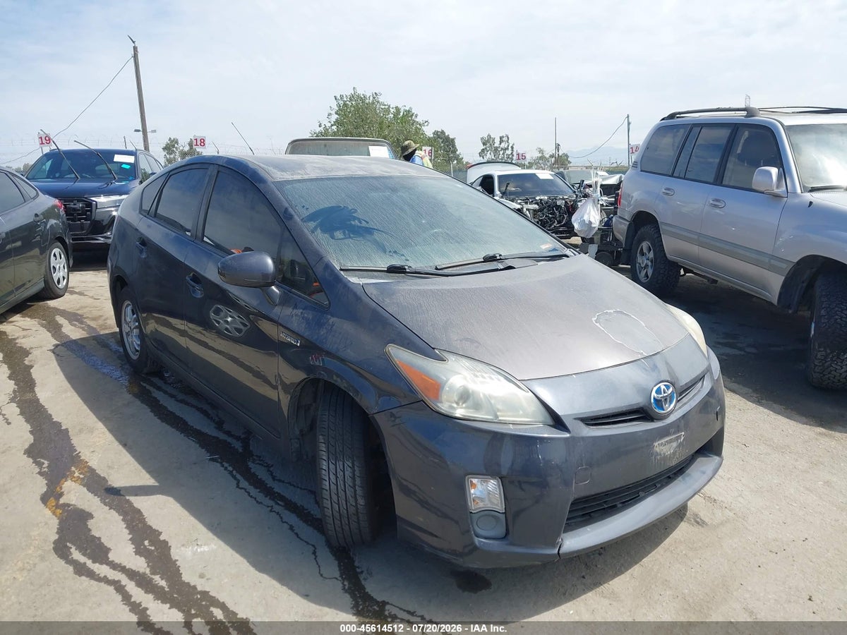 2011 TOYOTA PRIUS