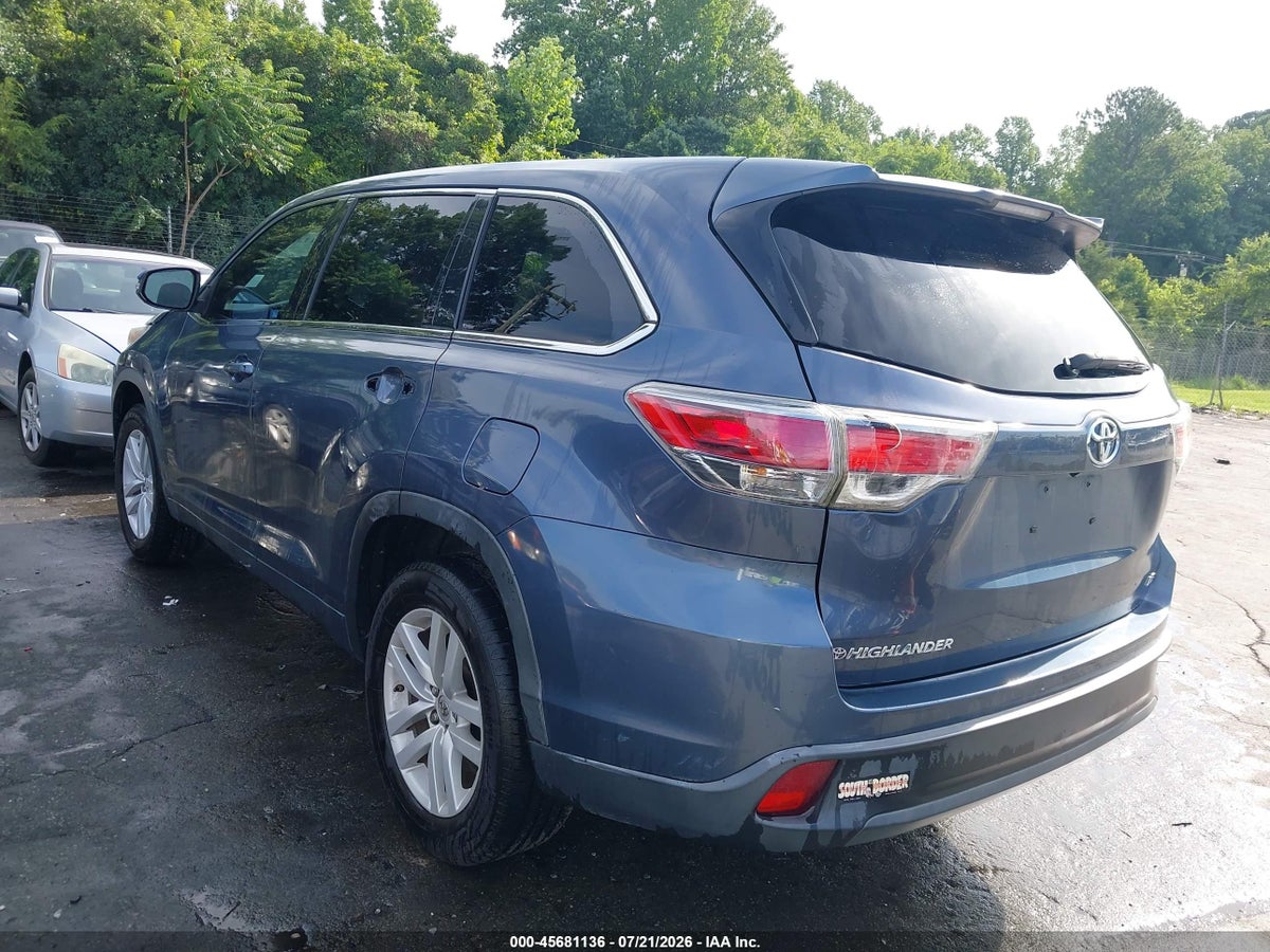 2015 TOYOTA HIGHLANDER LE — снимка 3