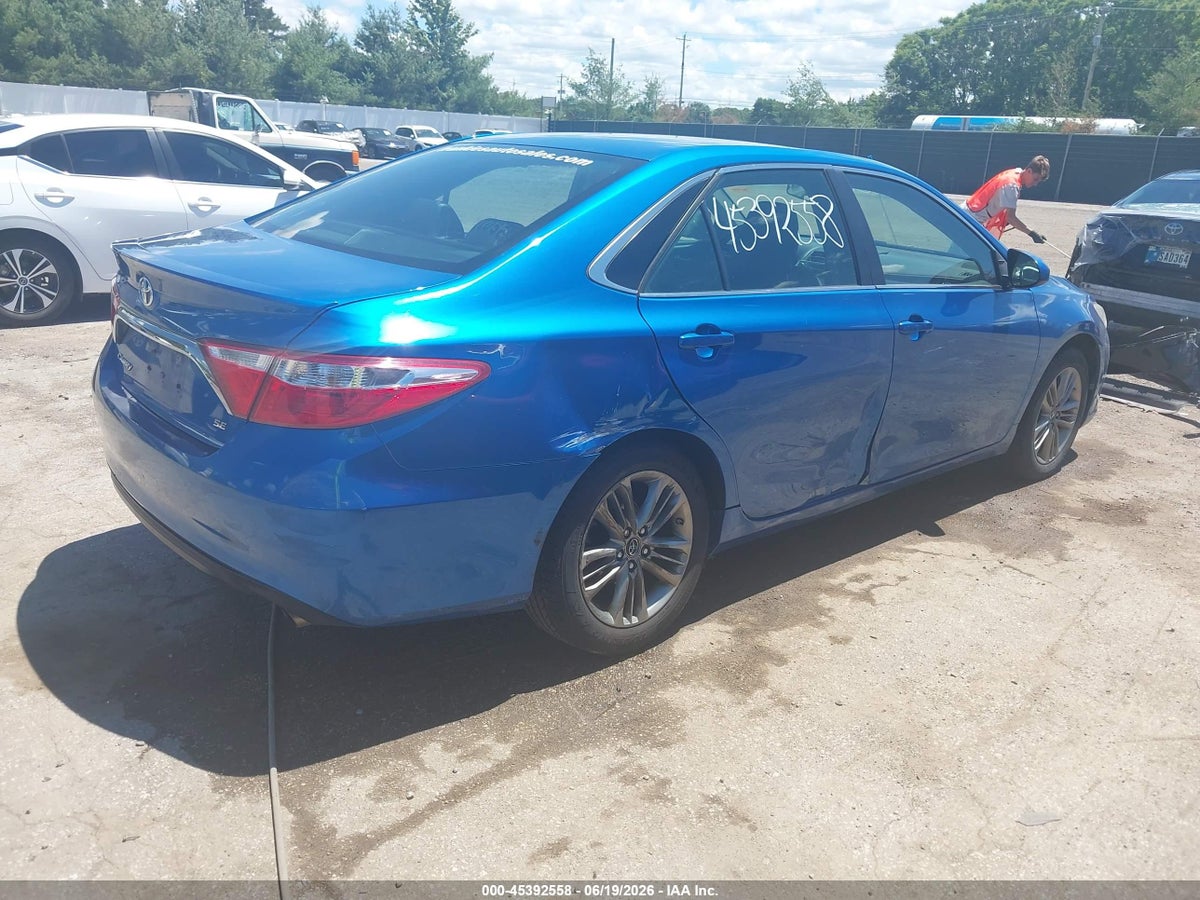 2017 TOYOTA CAMRY SE — снимка 4