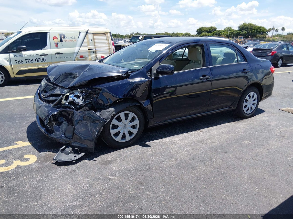 2013 TOYOTA COROLLA L — снимка 2