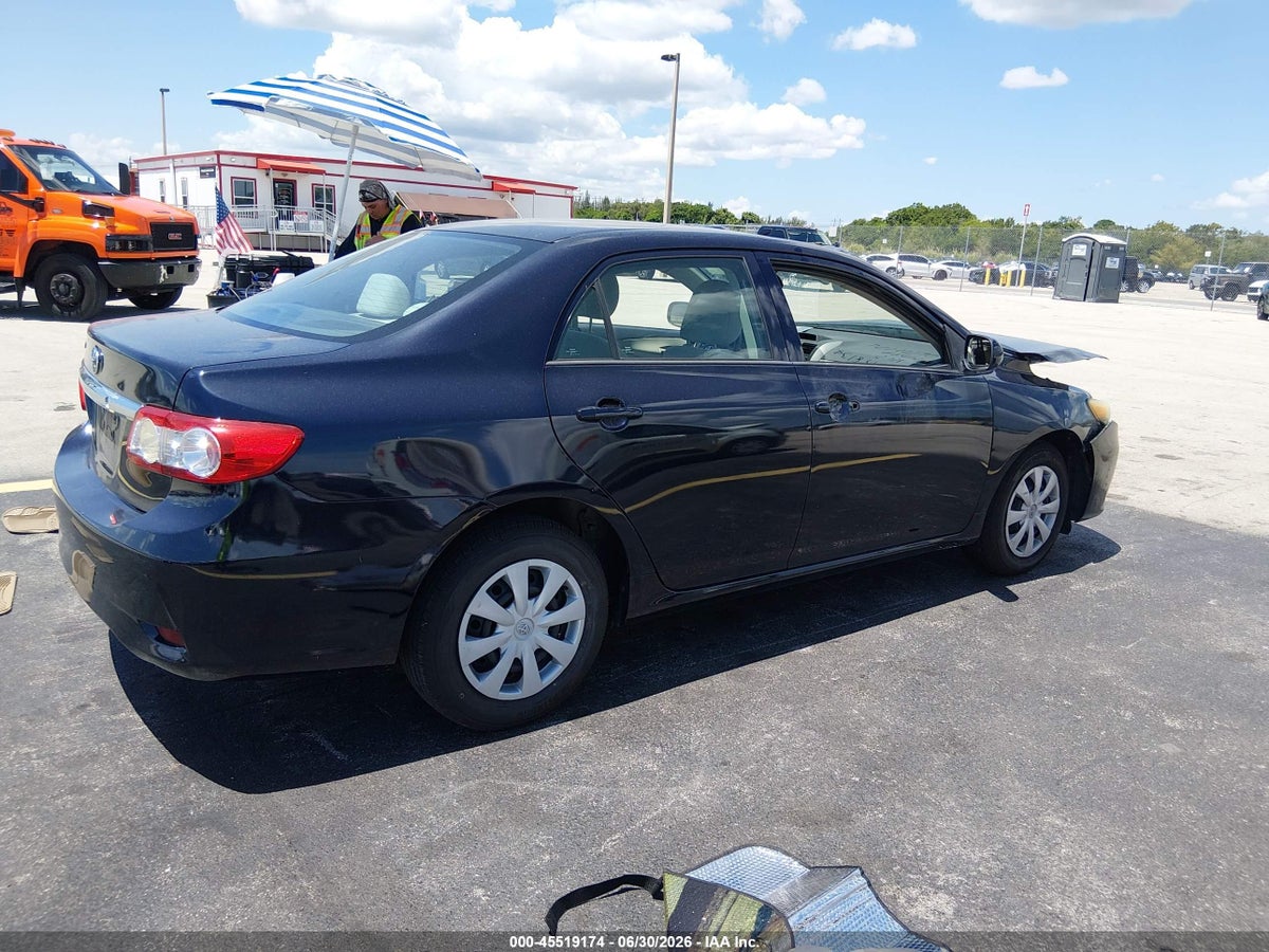 2013 TOYOTA COROLLA L — снимка 4