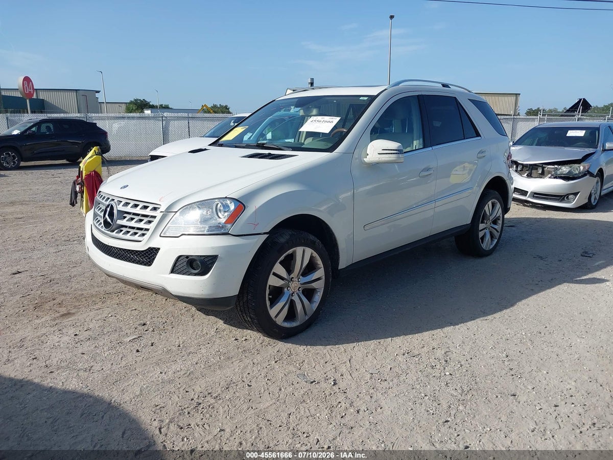 2011 MERCEDES-BENZ ML 350 4MATIC — снимка 2