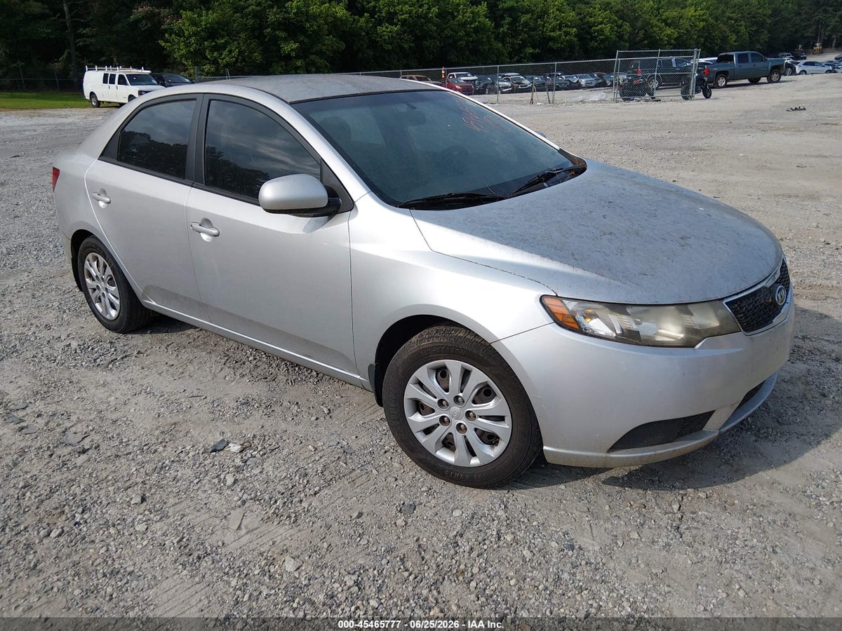 2013 KIA FORTE LX
