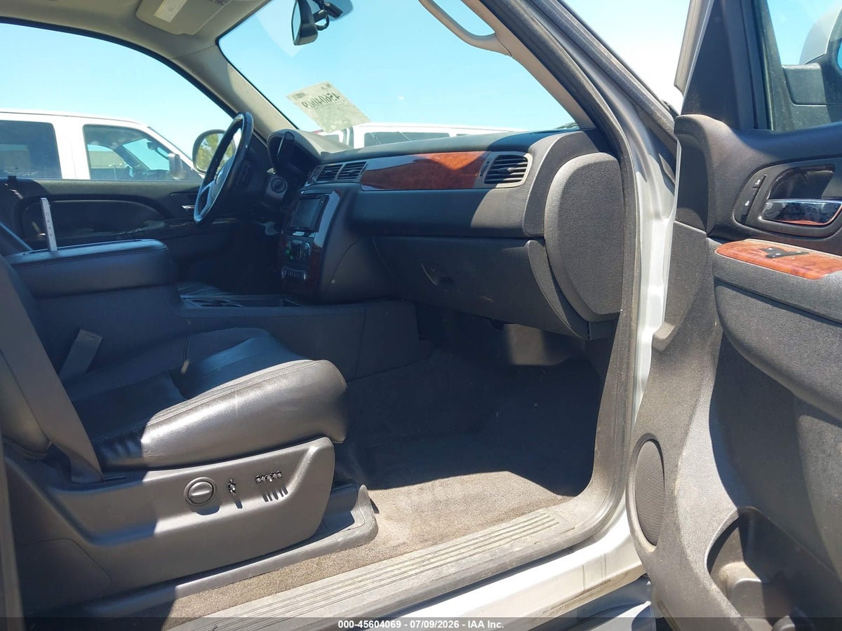 2012 CHEVROLET SUBURBAN LT — снимка 5