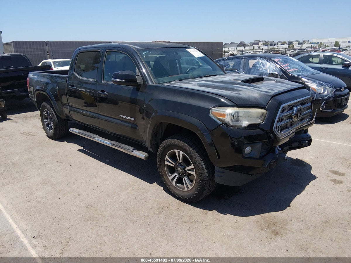 2017 TOYOTA TACOMA TRD SPORT