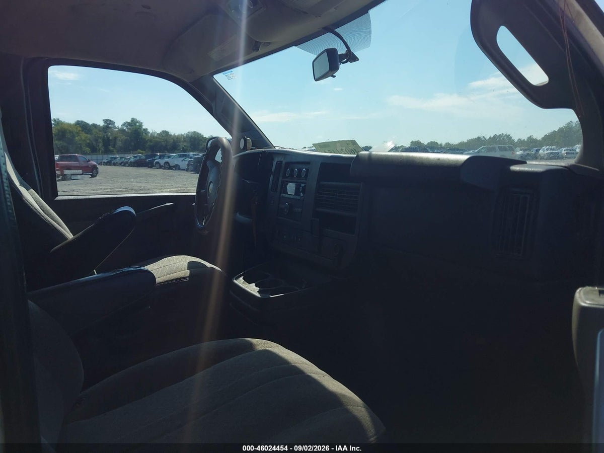 2016 CHEVROLET EXPRESS 3500 LT — снимка 5