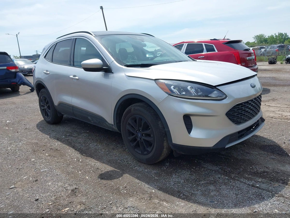 2020 FORD ESCAPE SE
